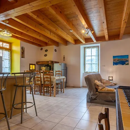 Maison De Village Le Bacci