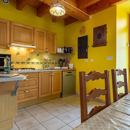 Maison De Village Le Bacci *