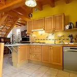 Hétvégi ház Maison De Village Le Bacci