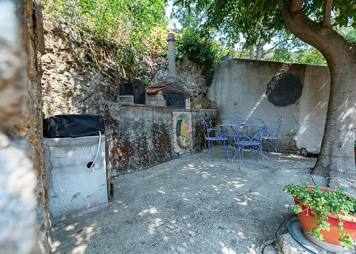 Maison De Village Le Bacci Gospodarstwo wiejskie *