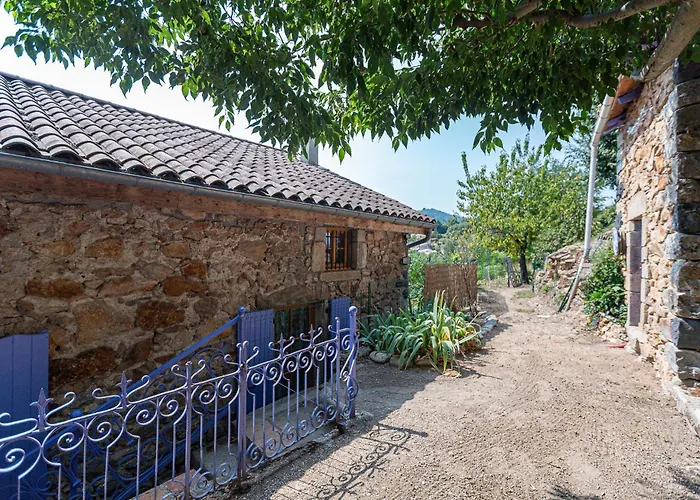 Gospodarstwo wiejskie Maison De Village Le Bacci